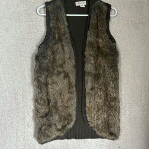 Ariat Womens Medium Faux Fur Vest Western Cowgirl Festival Rodeo Open Front